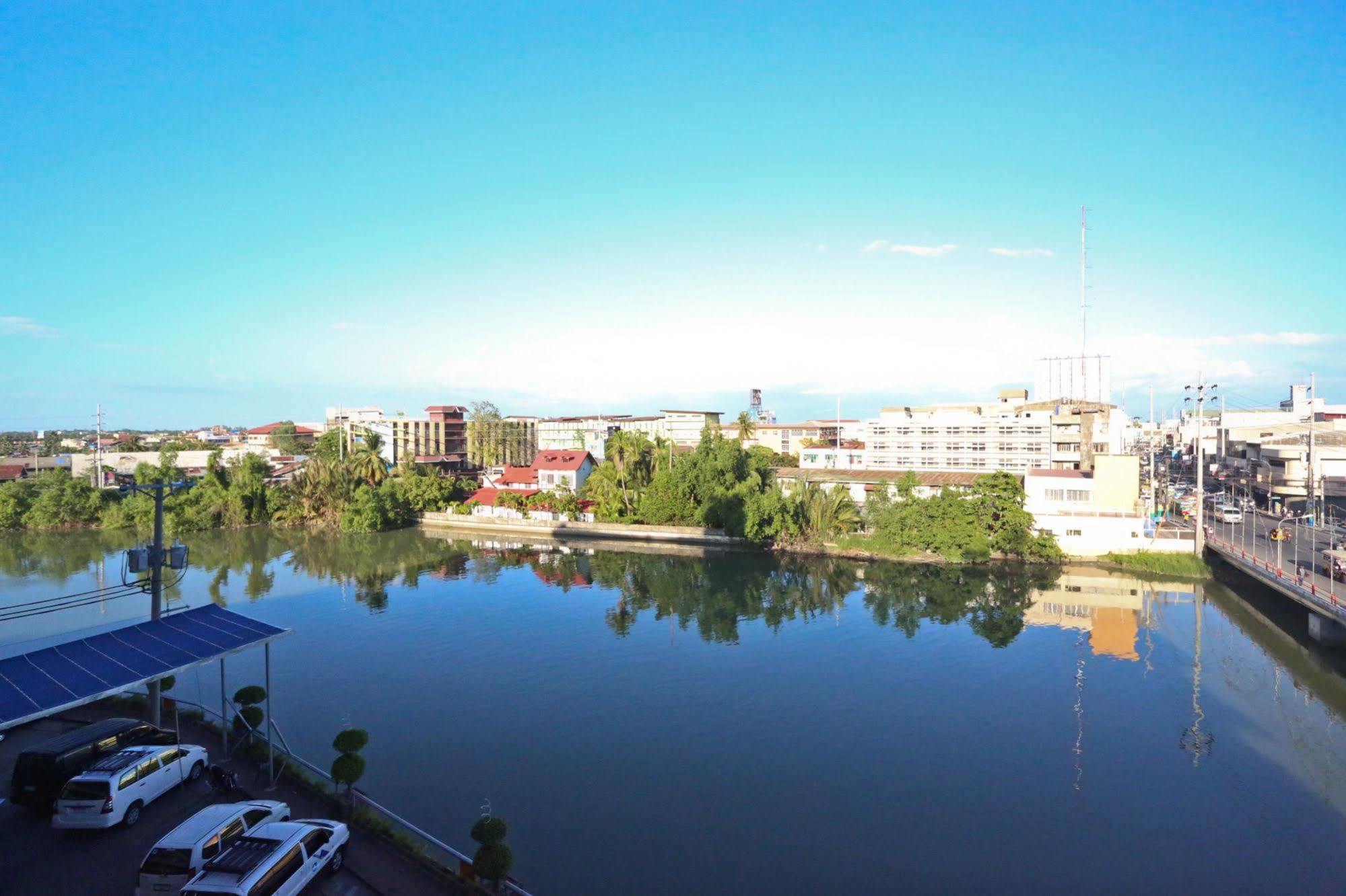 Star Plaza Hotel Dagupan City Экстерьер фото